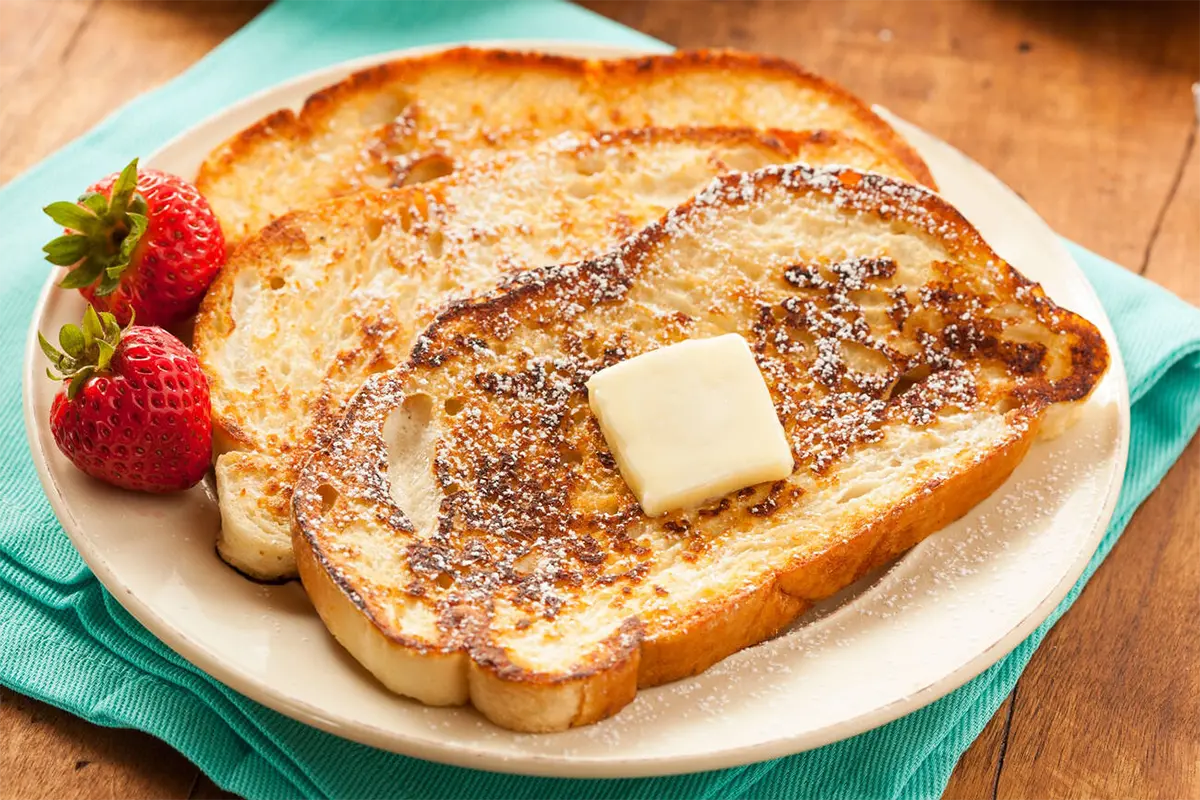 Cooking French toast on medium heat